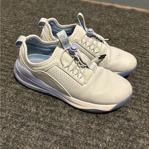 Clove Nursing shoes